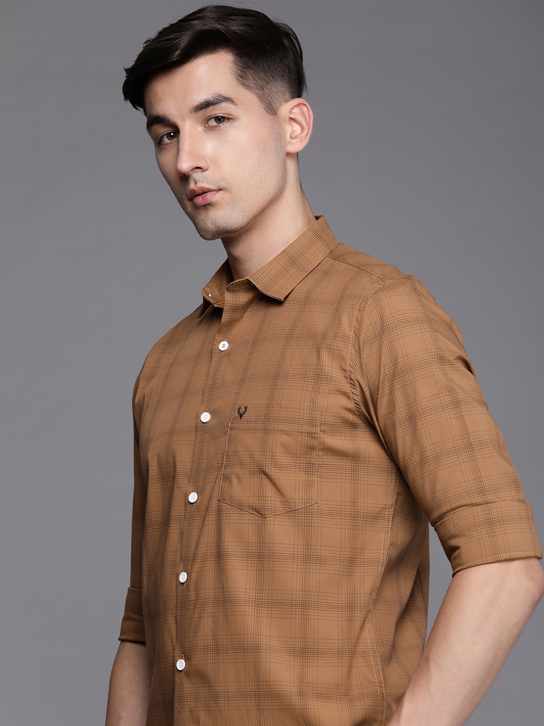 

Allen Solly Men Brown Slim Fit Checked Casual Shirt