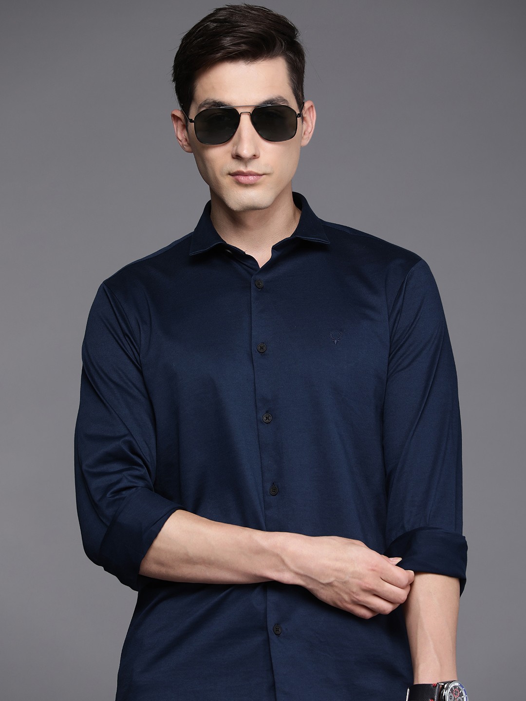 

Allen Solly Men Navy Blue Comfy Slim Fit Solid Pure Cotton Casual Shirt