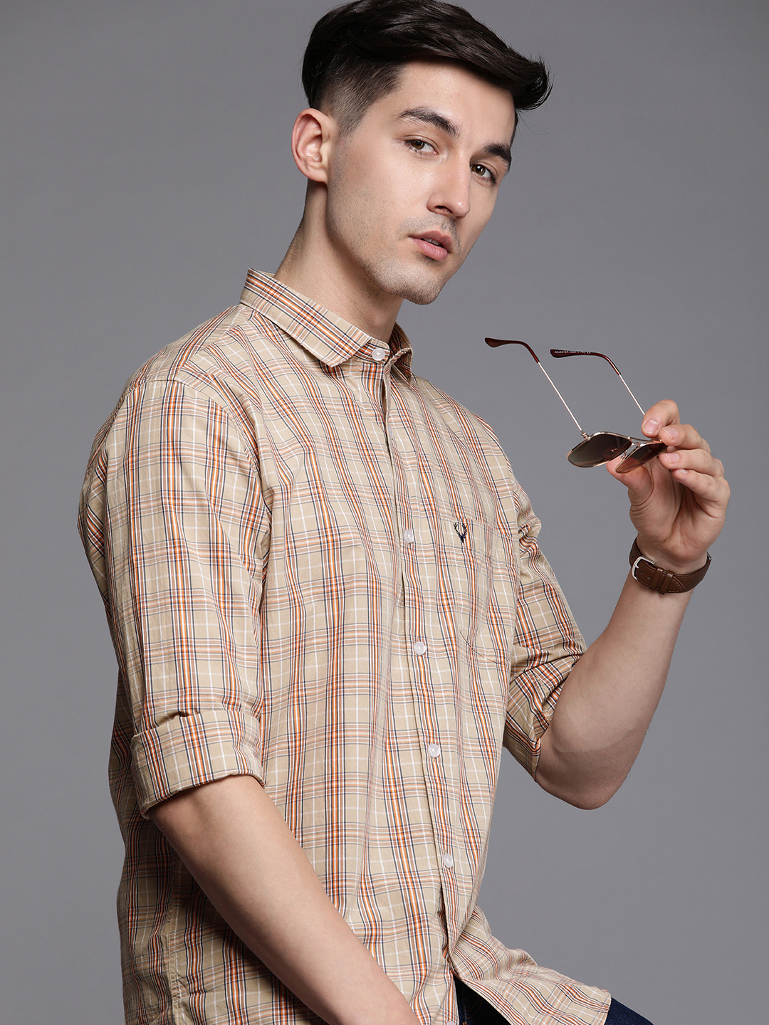 

Allen Solly Men Beige & Multicolour Tartan Checks Pure Cotton Casual Shirt