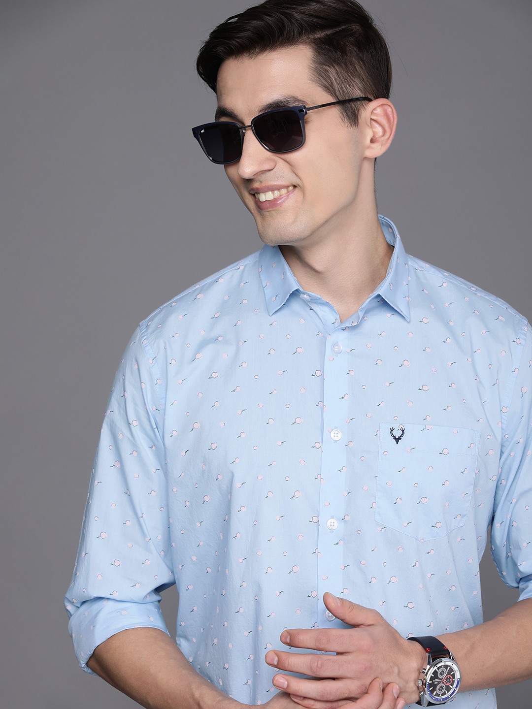 

Allen Solly Men Blue & Pink Sport Fit Printed Pure Cotton Casual Shirt
