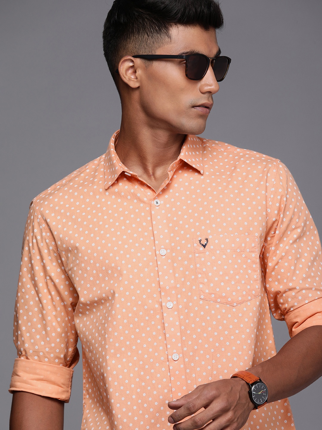 

Allen Solly Men Peach-Coloured Printed Pure Cotton Casual Shirt