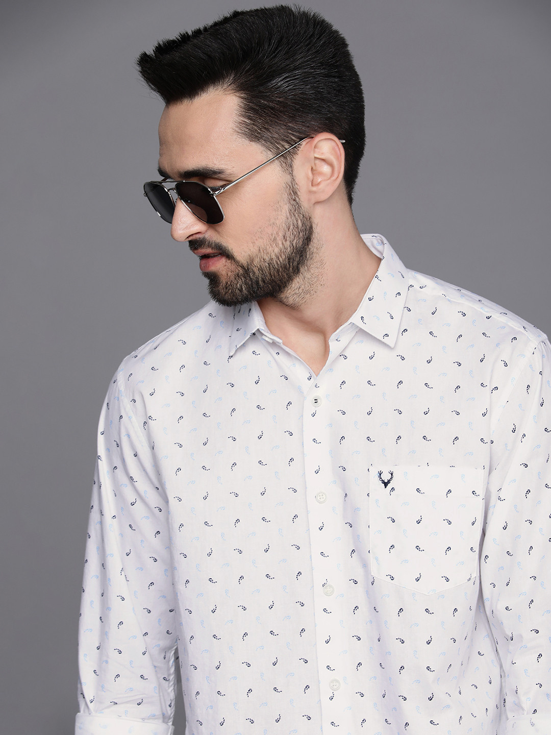 

Allen Solly Men White Classic Fit Printed Casual Shirt