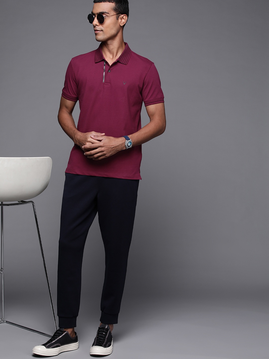 

Allen Solly Men Burgundy Solid Polo Collar T-shirt