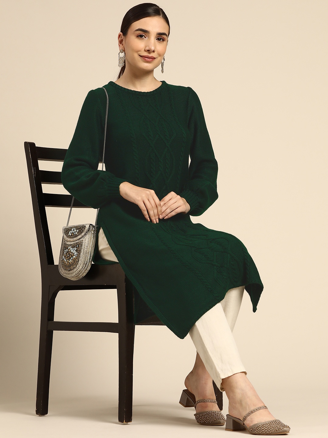 

Anouk Women Green Cable Knit Acrylic Puff Sleeves Kurta
