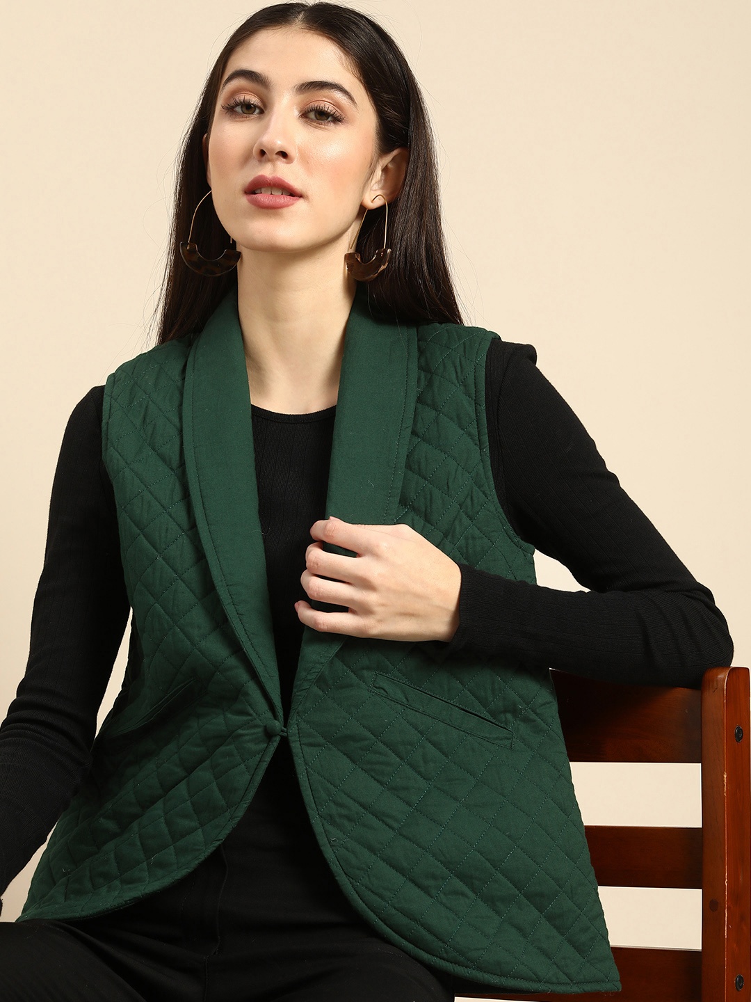 

Anouk Women Green Checked Quilted Padded Jacket