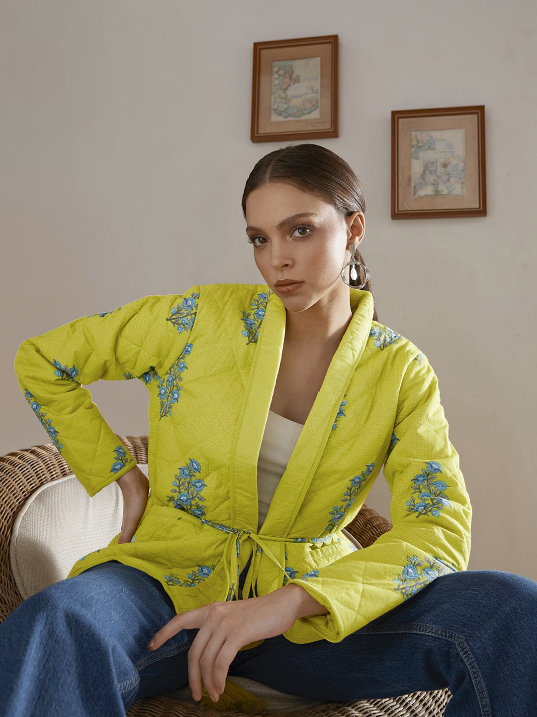 

Anouk Women Green & Blue Floral Printed Quilted Jacket