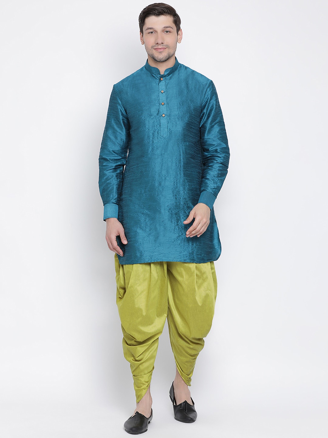 

VASTRAMAY Men Turquoise Blue Solid Silk Blend Kurta Set