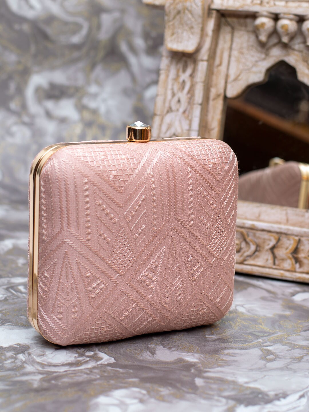

ARTKLIM Beige Embroidered Box Clutch