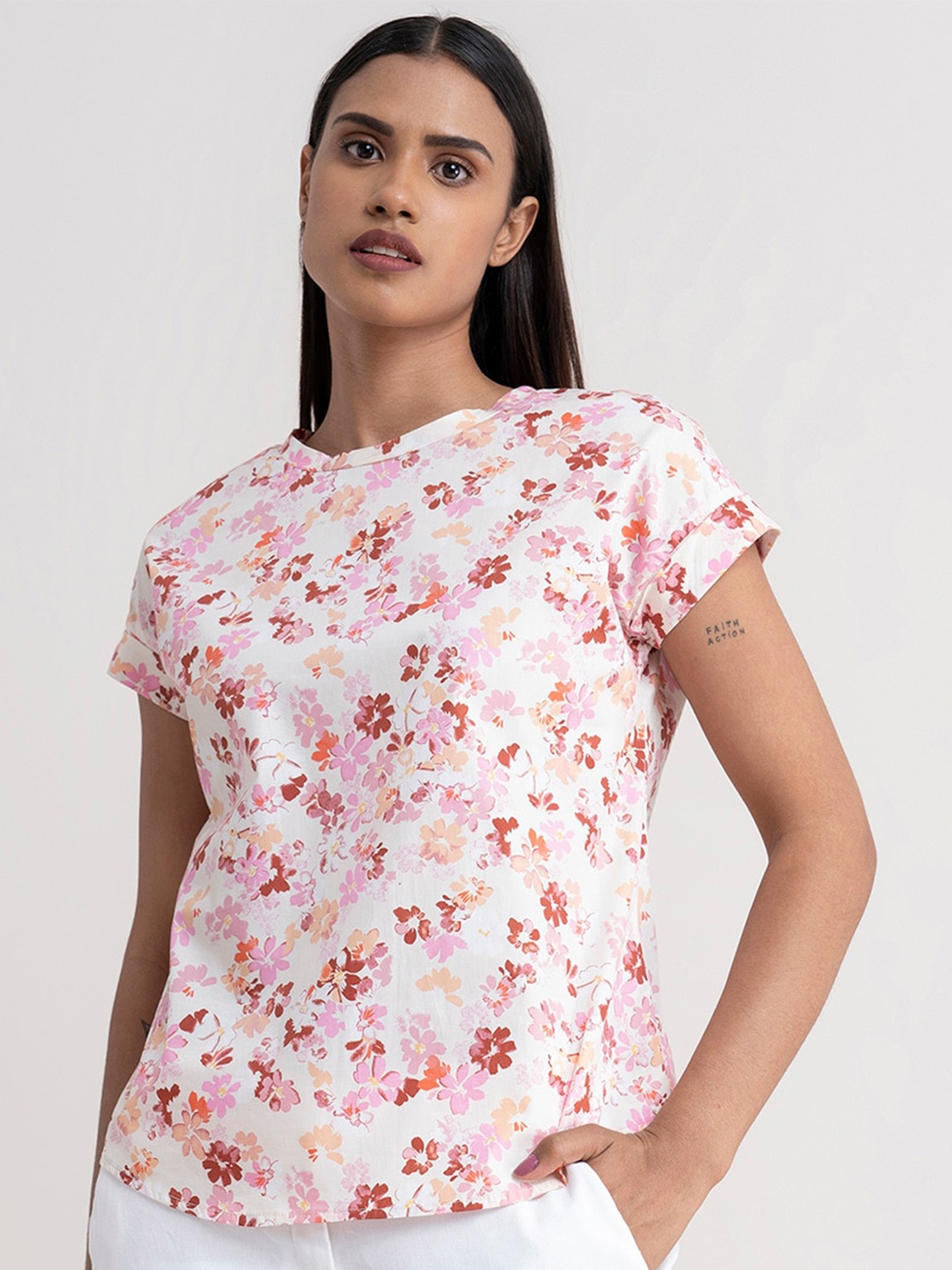 

FableStreet White & Pink Floral Printed Cotton Top