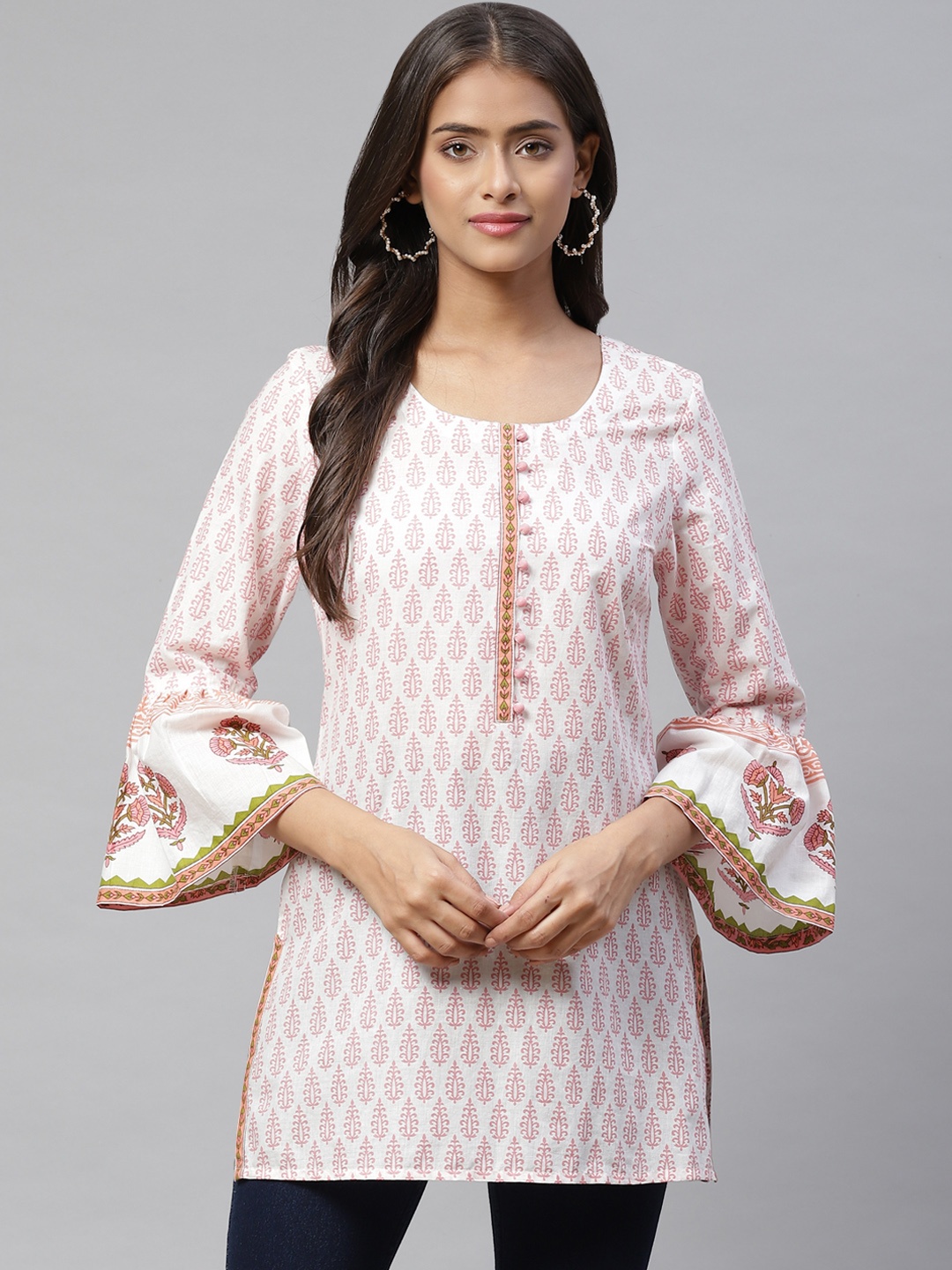 

PIROH Women White & Pink Ethnic Motifs Printed Pure Cotton Kurti