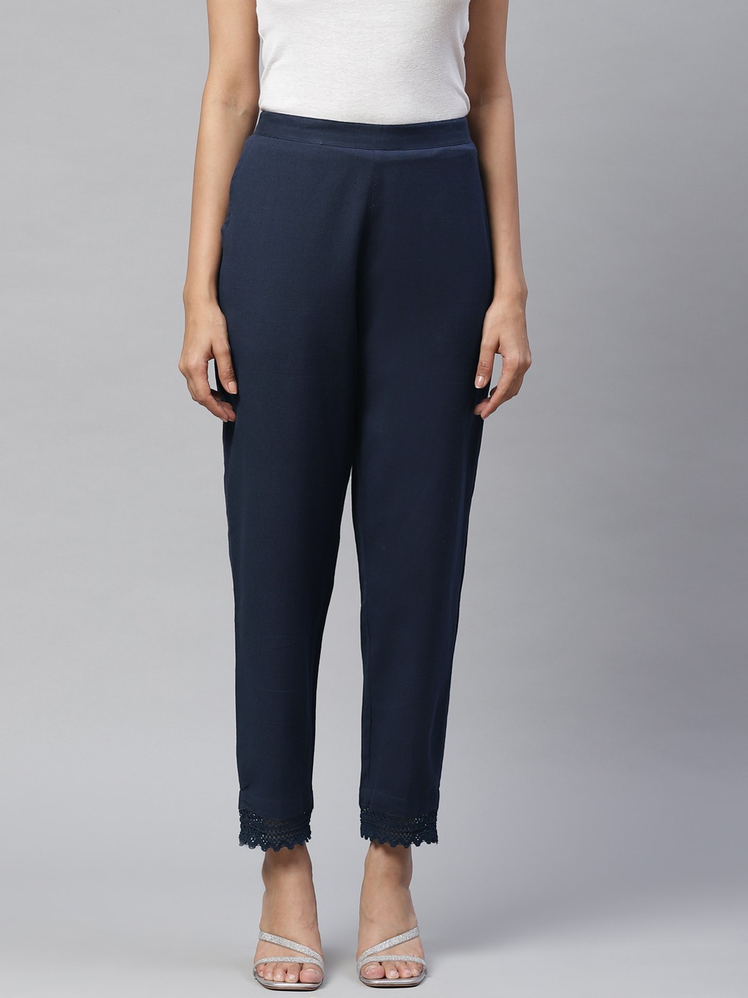 

PIROH Women Navy Blue Solid Cotton Trousers