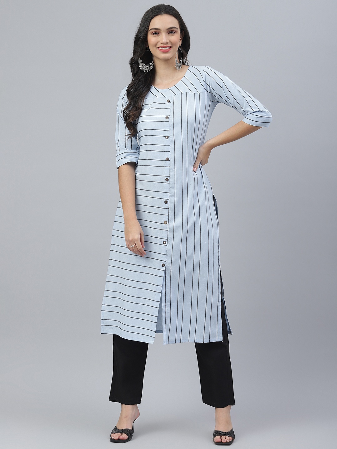 

RAJGRANTH Women Blue & Black Striped Kurta with Trousers