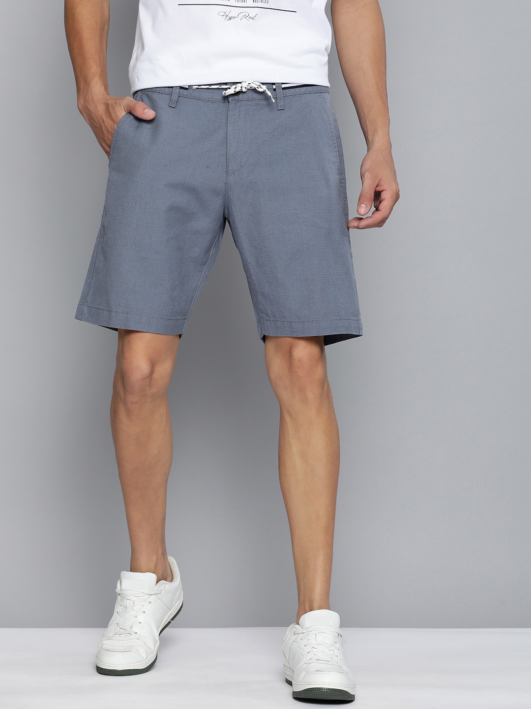 

Mast & Harbour Men Blue Cotton Linen Chino Shorts