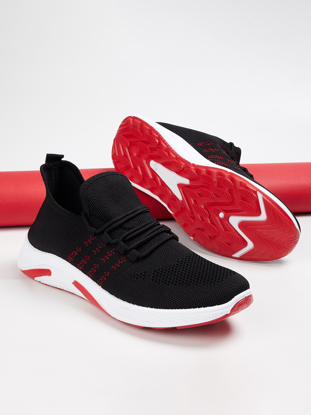 

Forca by Lifestyle Men Black PU Casual Sneakers