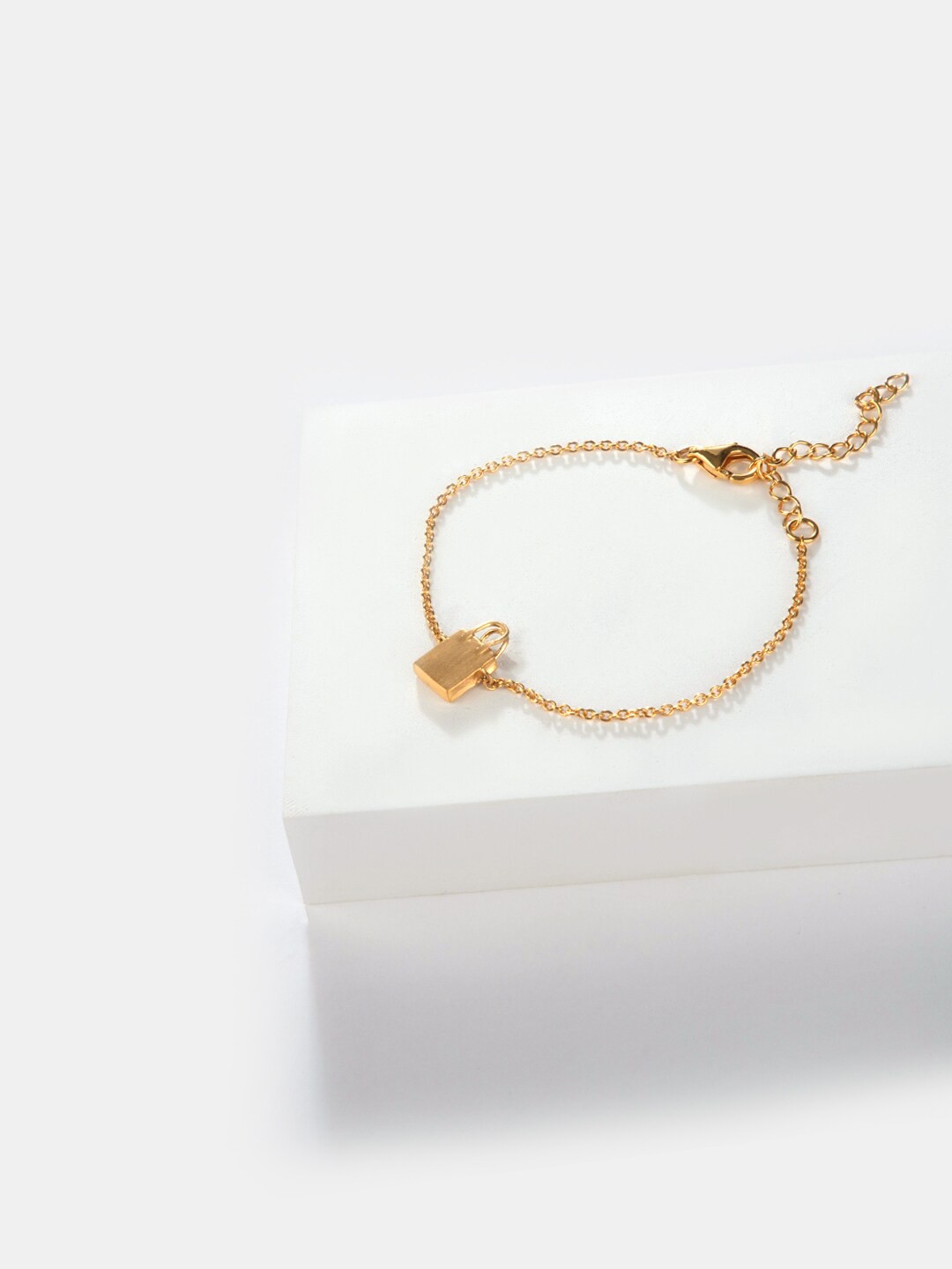 

SHAYA Women Gold-Toned Silver Gold-Plated Charm Bracelet