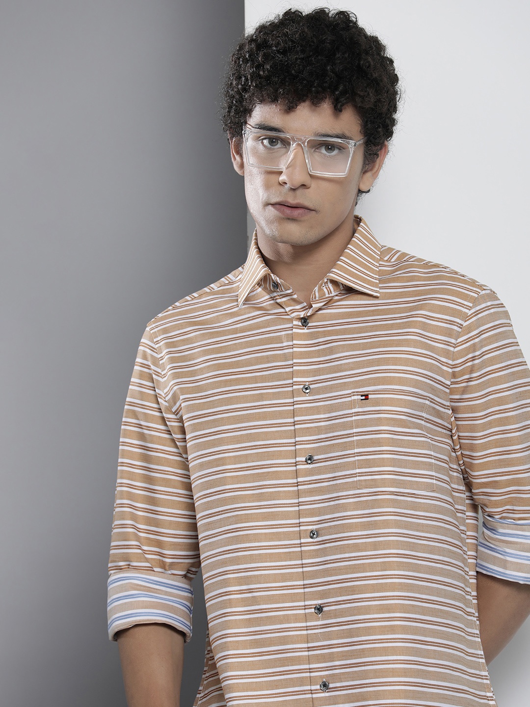 

Tommy Hilfiger Men Tan Standard Striped Pure Cotton Casual Shirt