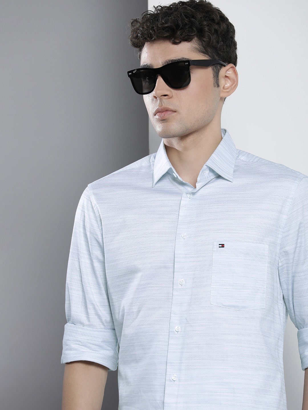 

Tommy Hilfiger Men White Horizontal Striped Pure Cotton Tailored Casual Shirt