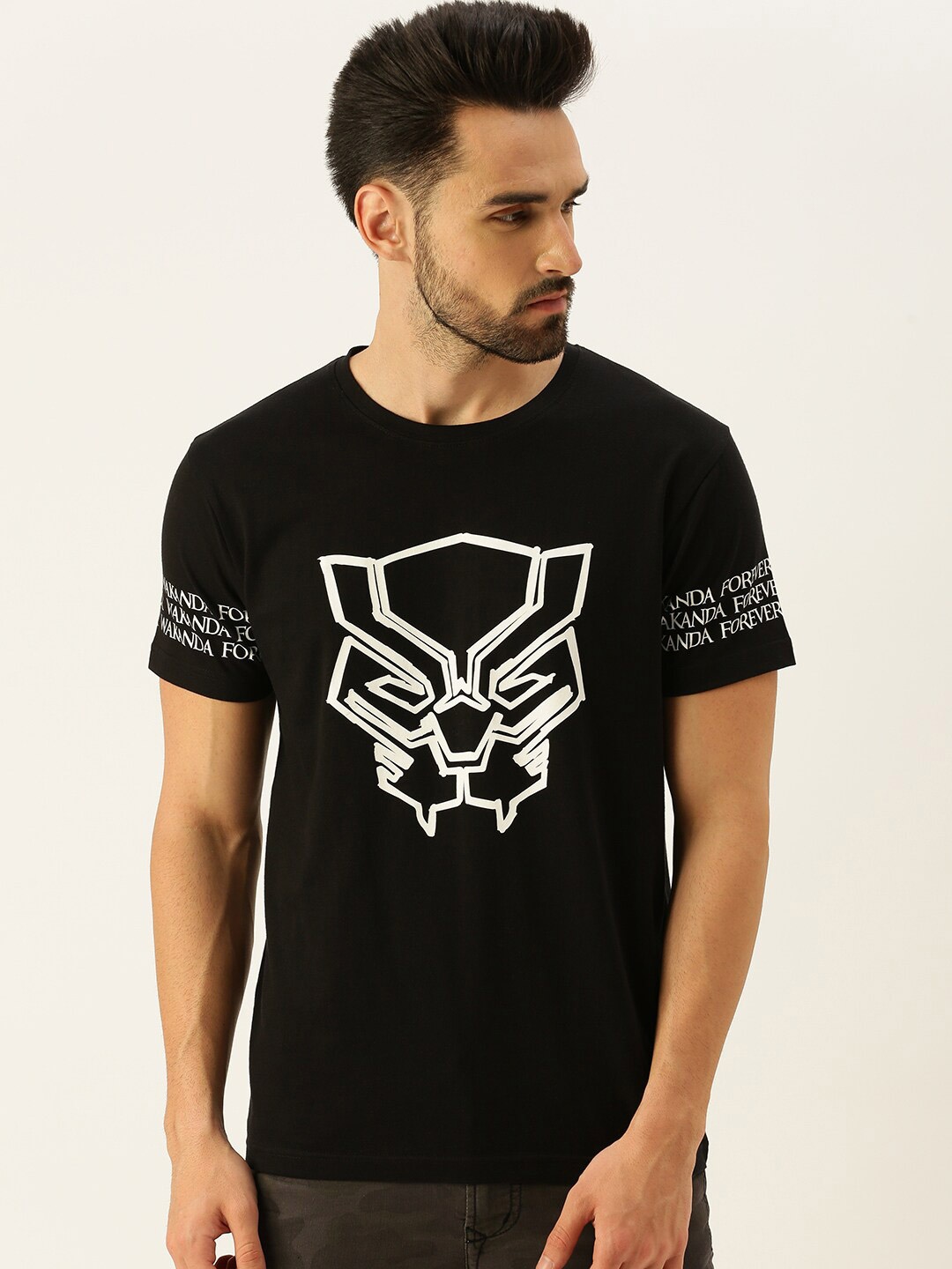 

VEIRDO Men Black Printed T-shirt