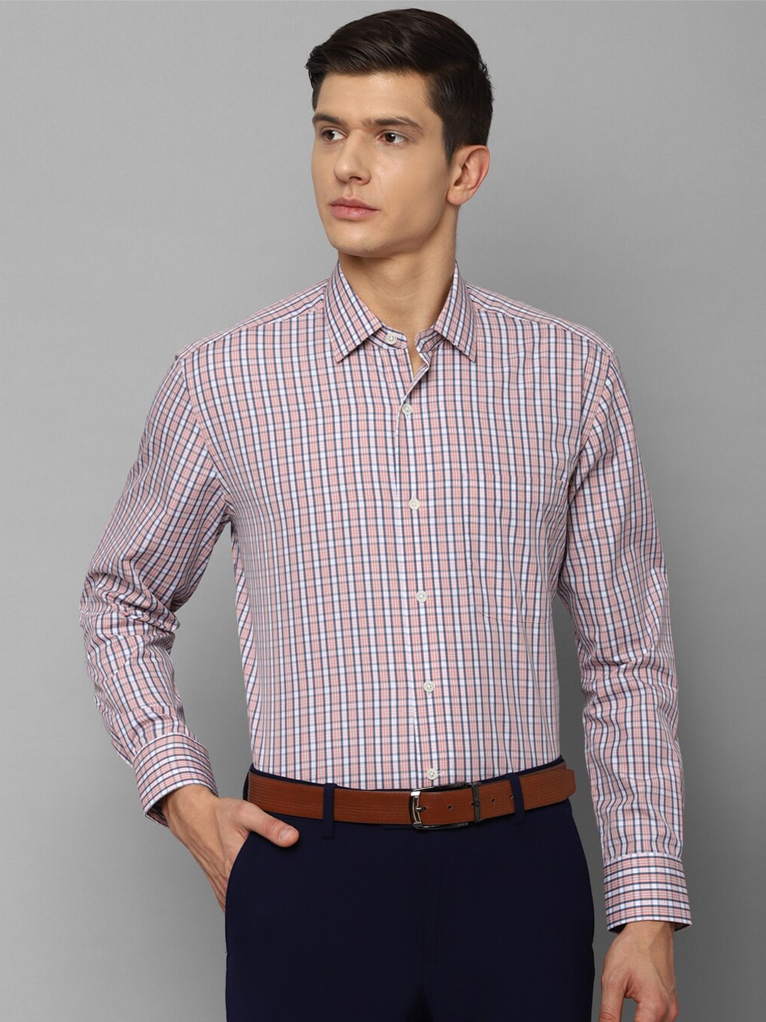 

Luxure by Louis Philippe Men Purple & Peach Checked Pure Cotton Formal Shirt