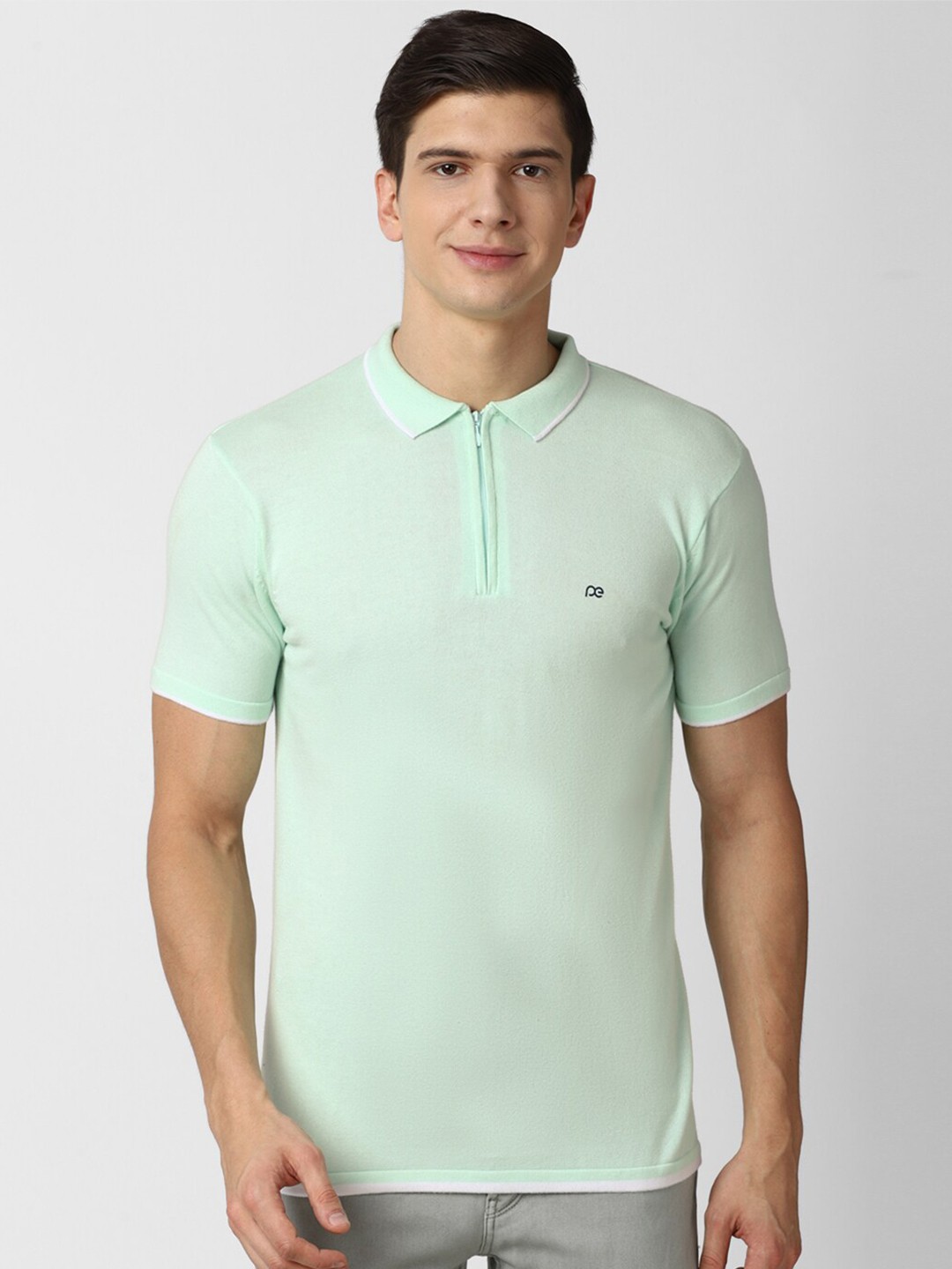 

Peter England Casuals Men Green Solid Cotton Polo Collar Slim Fit T-shirt