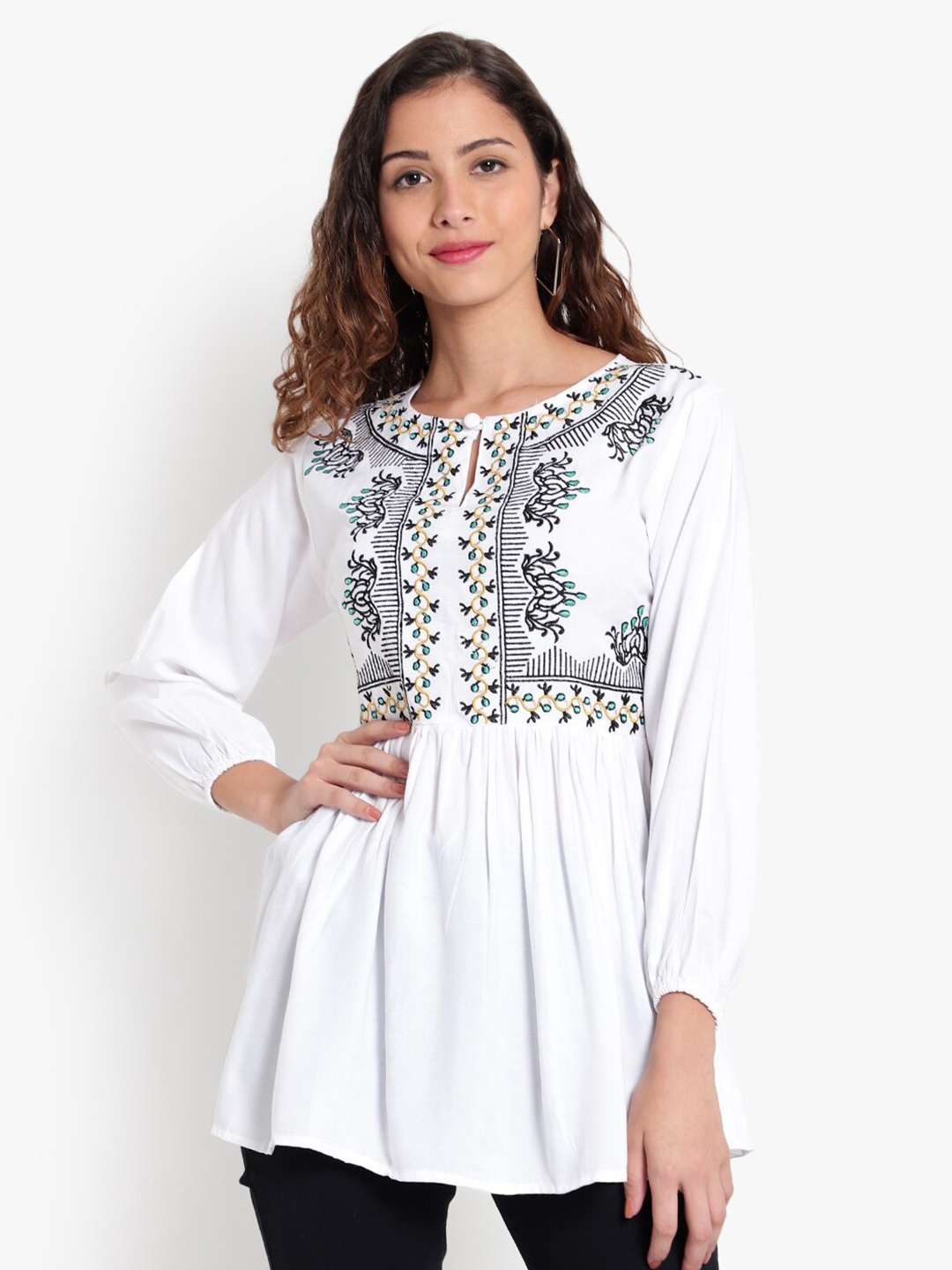 

Indietoga Women Plus Size White Embroidered Keyhole Neck Empire Longline Top