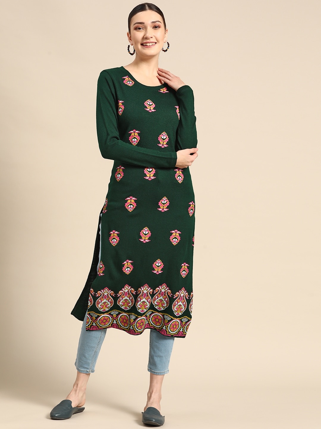 

Sangria Women Green & Pink Ethnic Motifs Printed Winter Straight Kurta