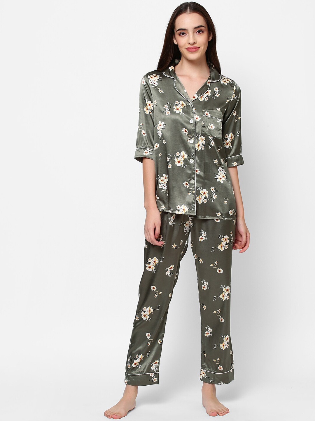 

Sweet Dreams Women Green & White Printed Night suit