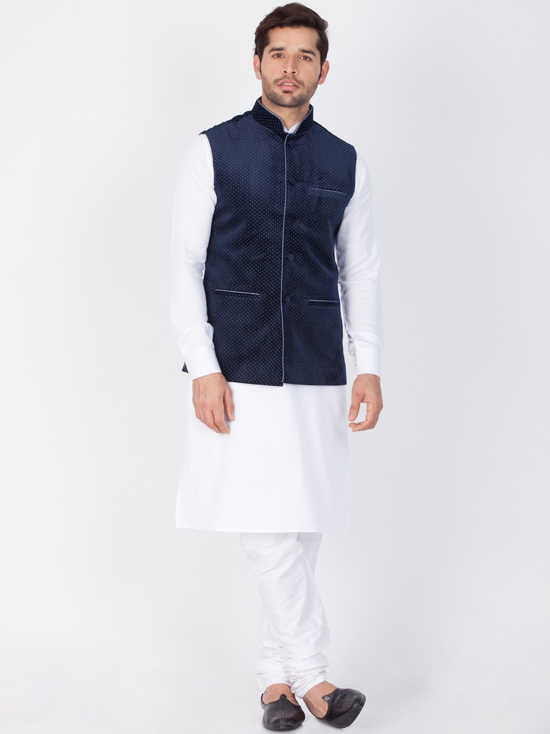 

VASTRAMAY Men White Layered Kurta with Churidar