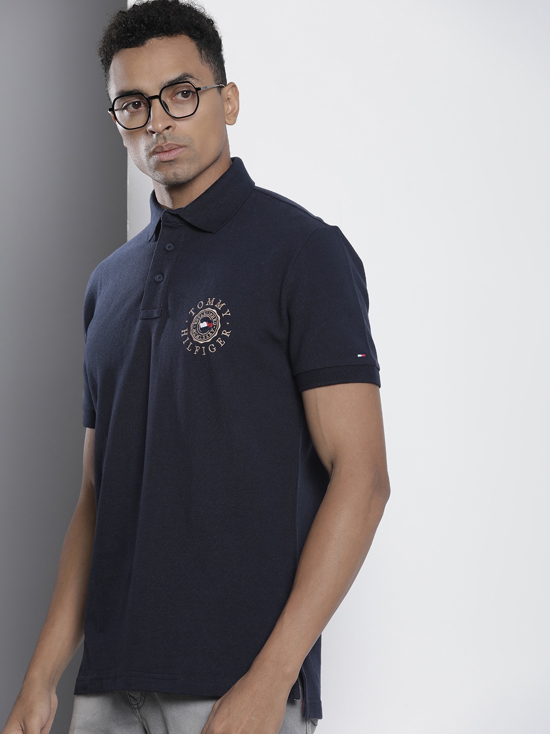 

Tommy Hilfiger Men Pure Cotton Solid With Embroidered Detail Polo Collar T-shirt, Navy blue