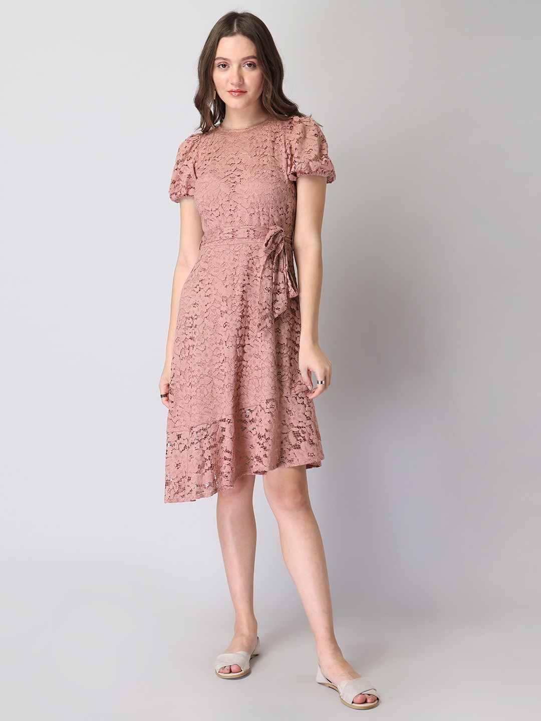 

FabAlley Pink Floral Print Lace Dress