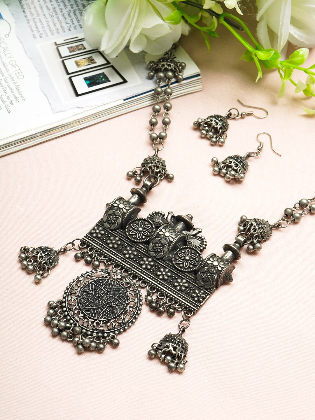 

Urmika Silver-Plated Oxidised Traditional Motifs Jewellery Set