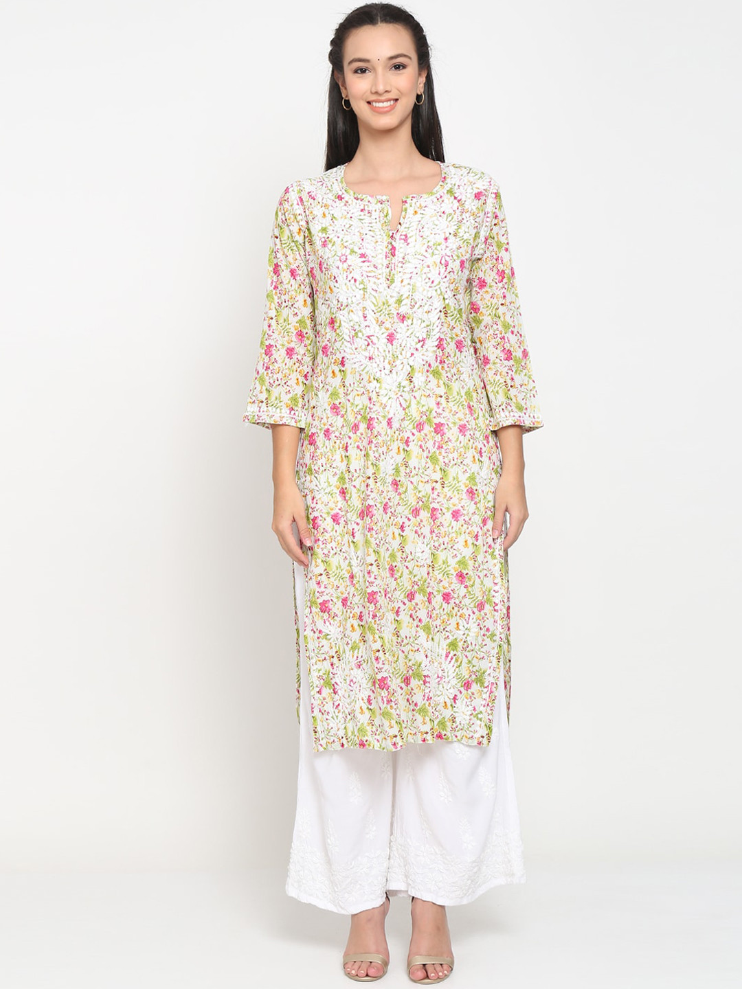 

PARAMOUNT CHIKAN Women White & Magenta Floral Printed Chikankari Floral Kurta