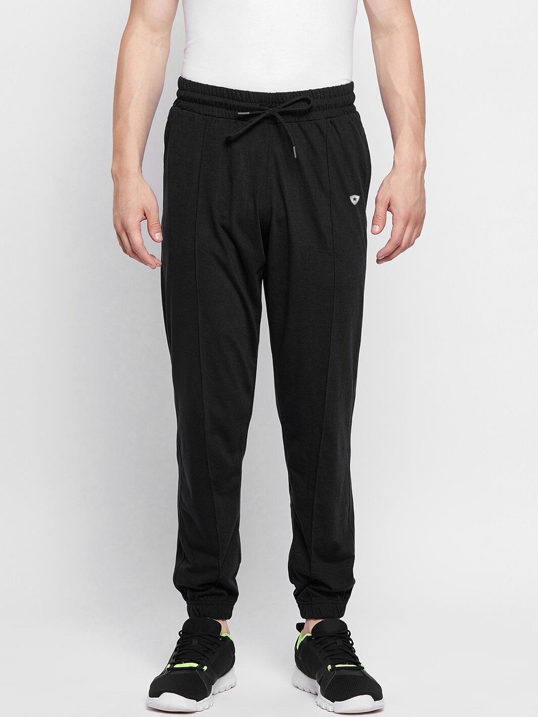 

FRENCH FLEXIOUS Men Black Solid Joggers
