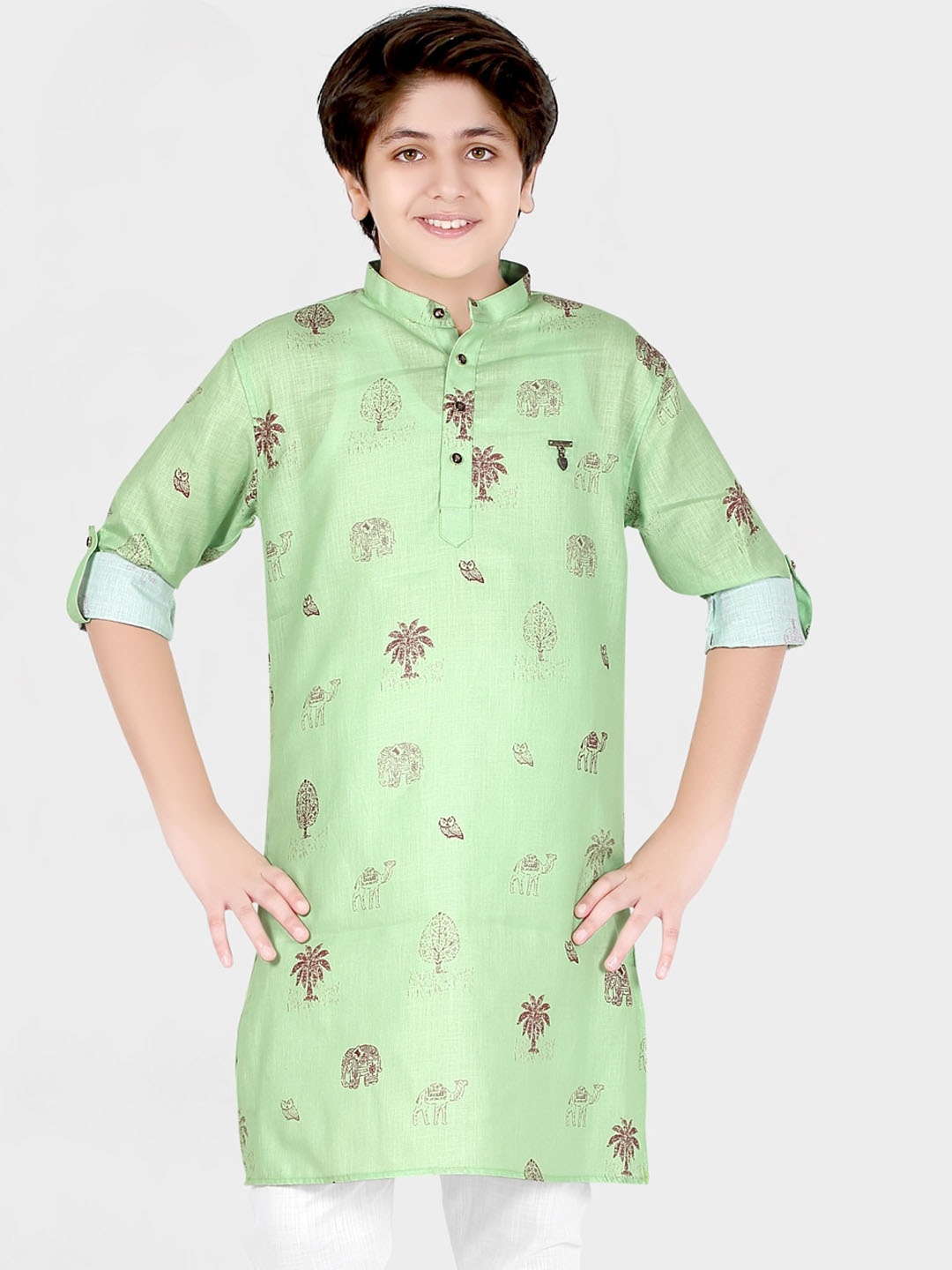 

CAVIO Boys Green Kurta with Pyjamas