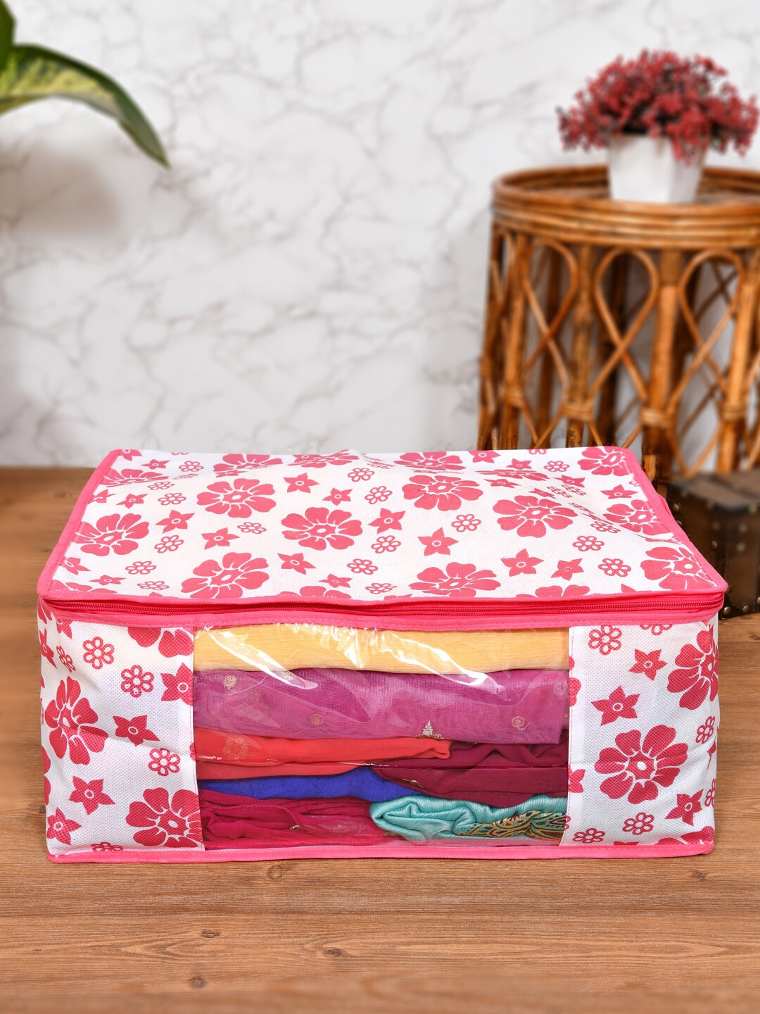 

Home Fresh Pink & White Printed Foldable Rectangle Cloth Saree Organiser