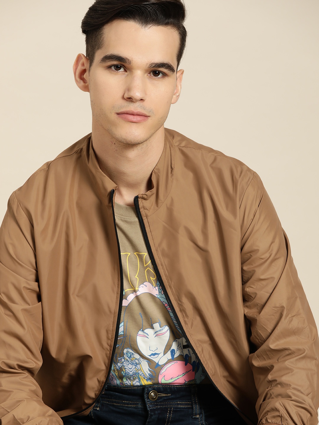

INVICTUS Men Brown Solid Mock Collar Tailored Jacket, Khaki