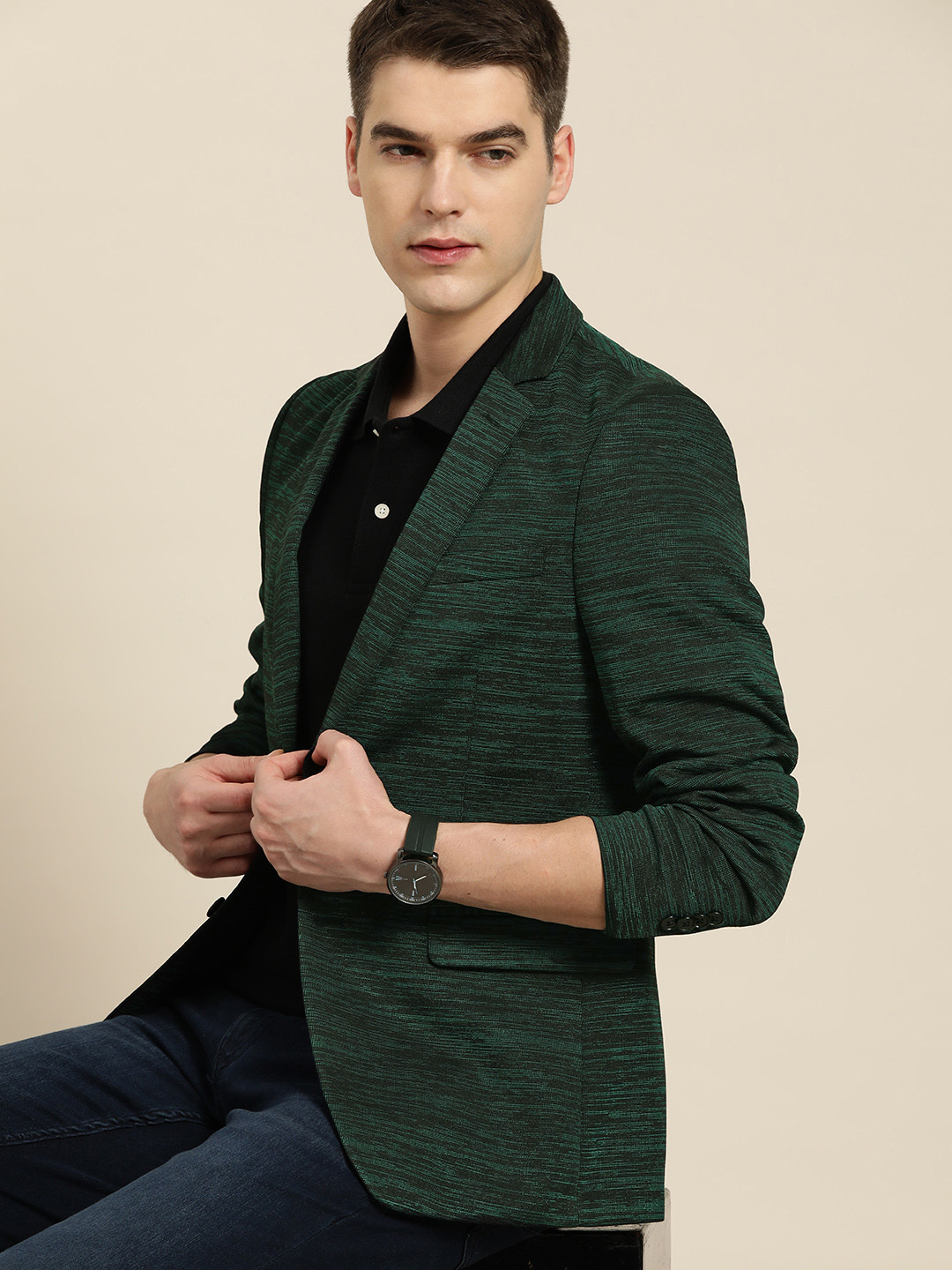 

INVICTUS Men Black & Green Self Design Slim Fit Single Breasted Blazer