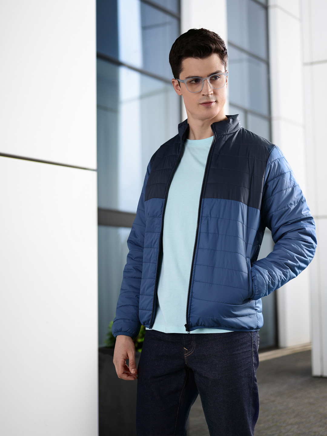 

INVICTUS Men Navy Blue Solid Padded Jacket