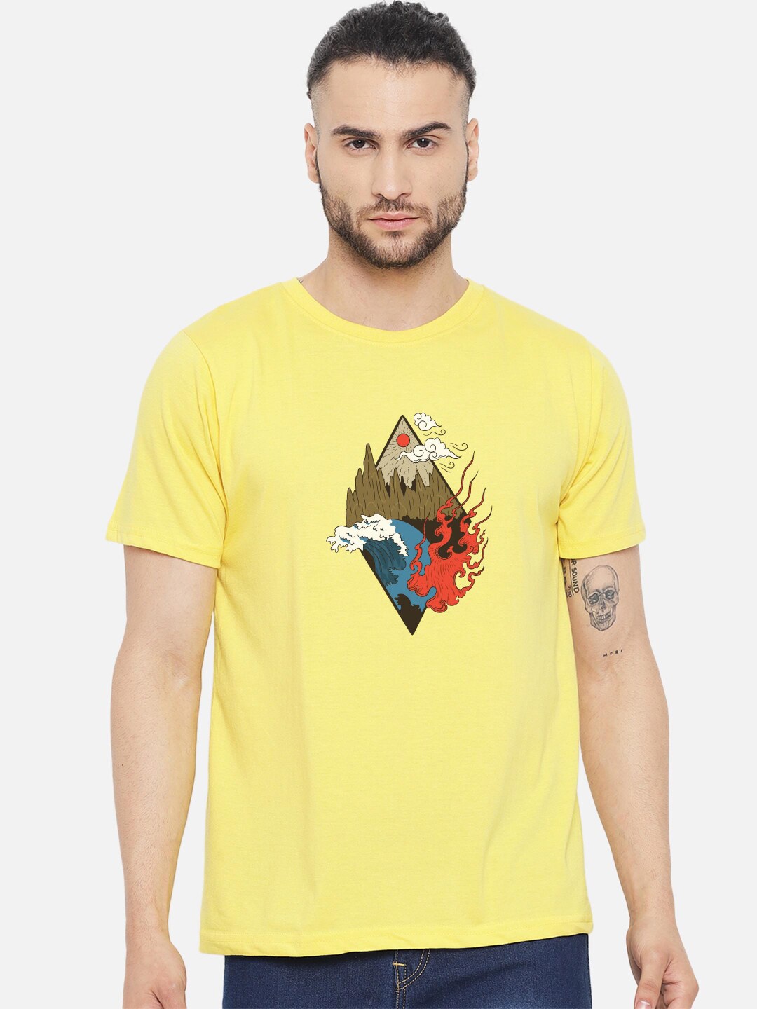 

FFLIRTYGO Men Yellow Printed Applique T-shirt