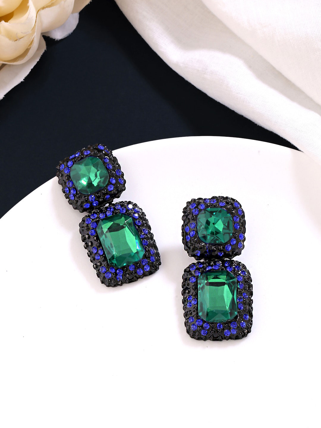 

Yellow Chimes Blue Contemporary Studs Earrings