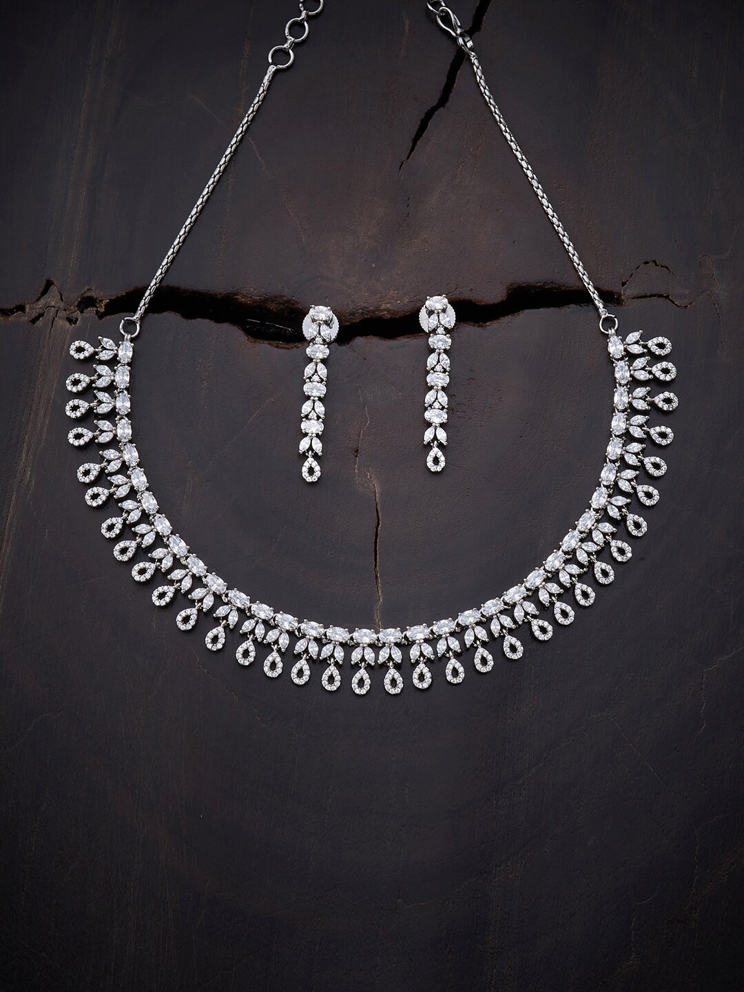 

Kushal's Fashion Jewellery White Gold-Plated Jewellery Set
