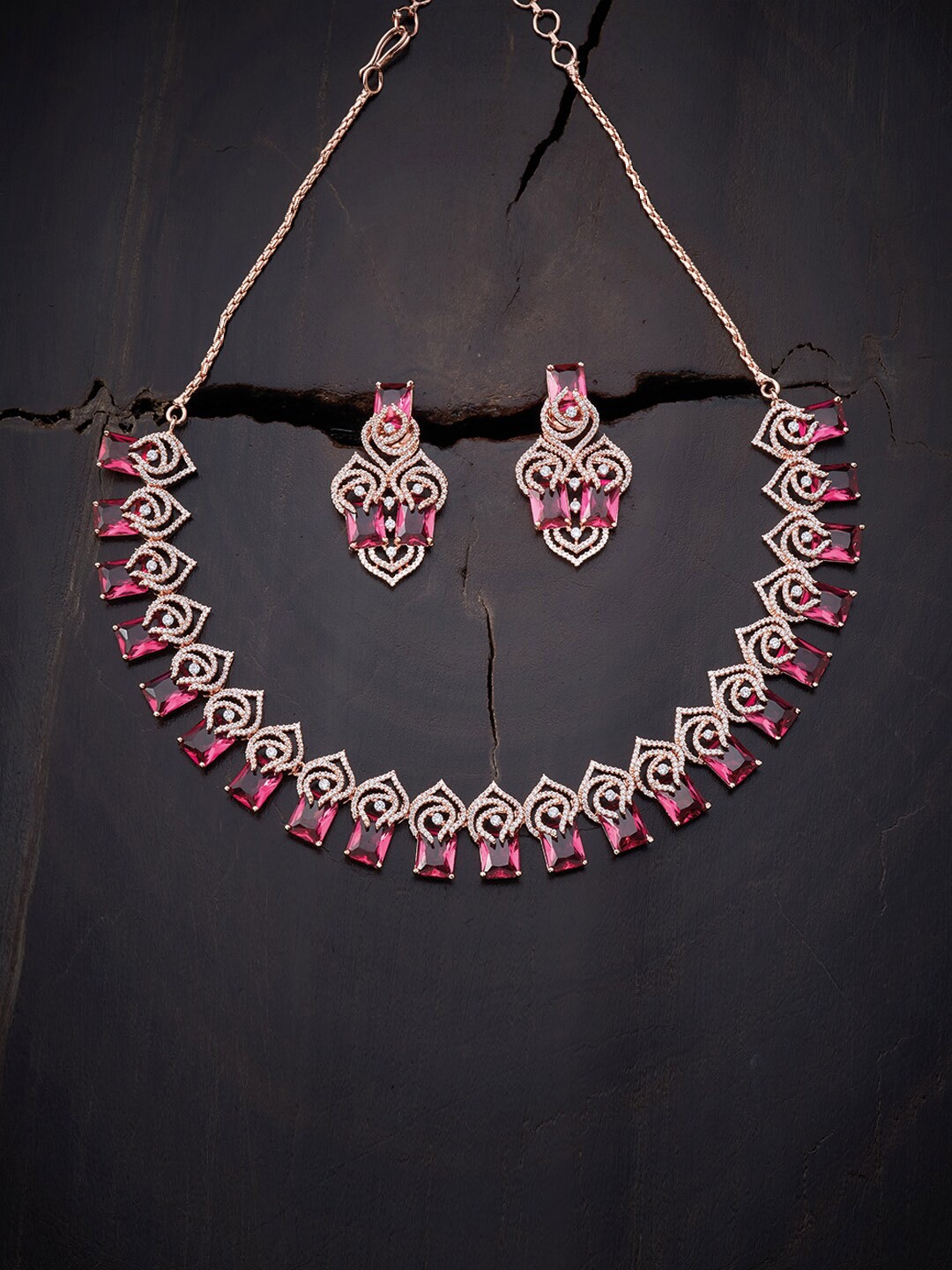 

Kushal's Fashion Jewellery Red Rose Gold-Plated Jewellery Set