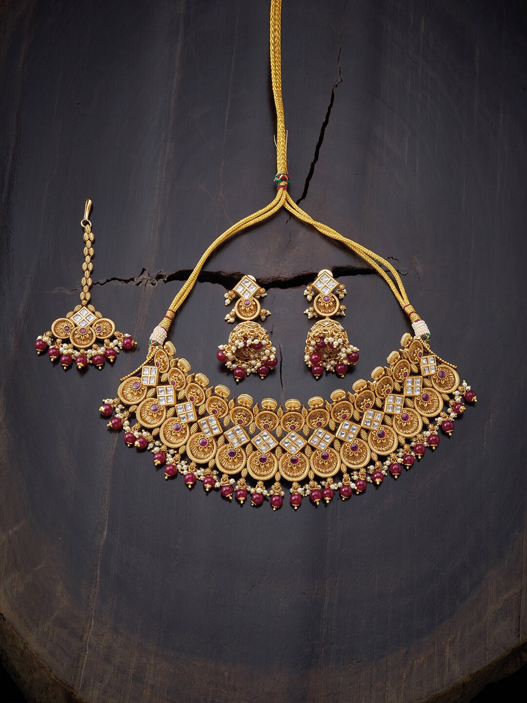 

Kushal's Fashion Jewellery Red Gold-Plated Antique Necklace