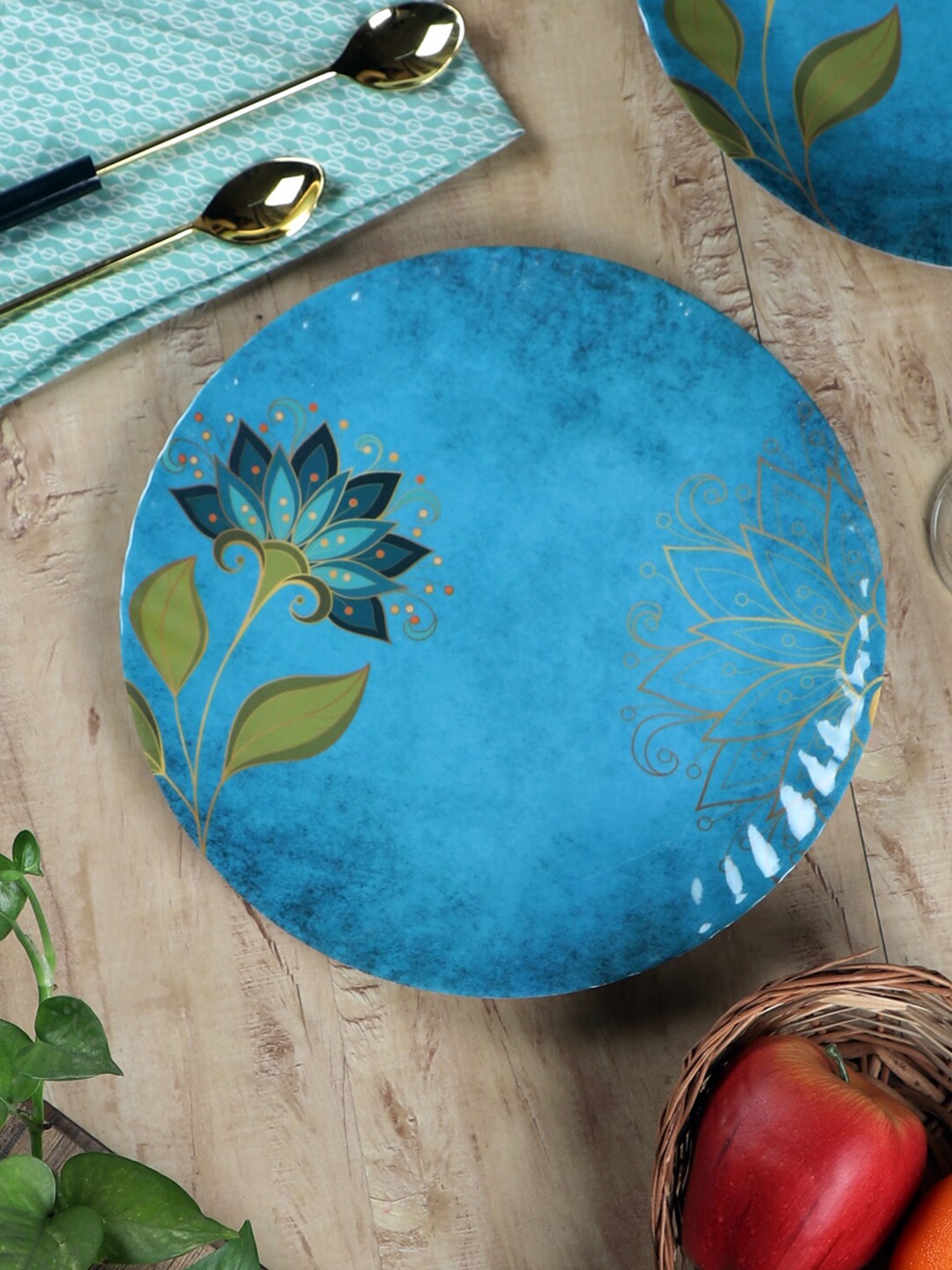 

CDI Blue & Green 6 Pieces Floral Printed Melamine Glossy Plates