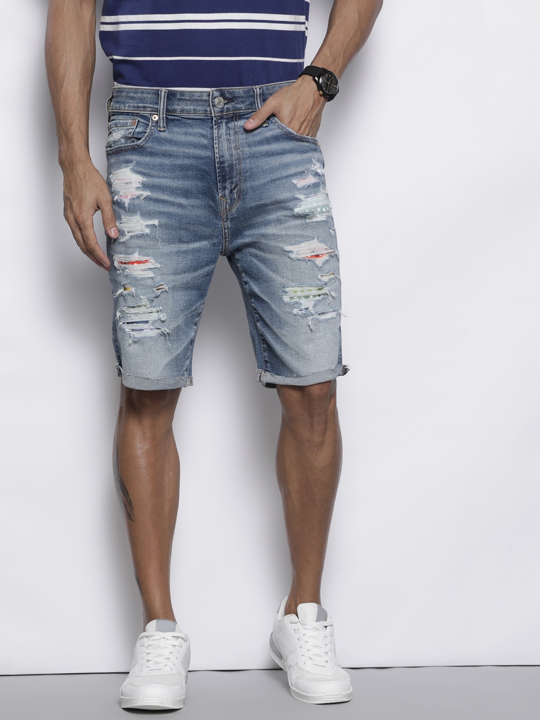 

AMERICAN EAGLE OUTFITTERS Men Blue Distressed Denim Shorts