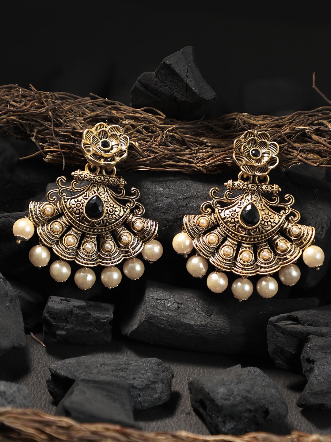 

Adwitiya Collection Gold-Toned Classic Chandbalis Earrings