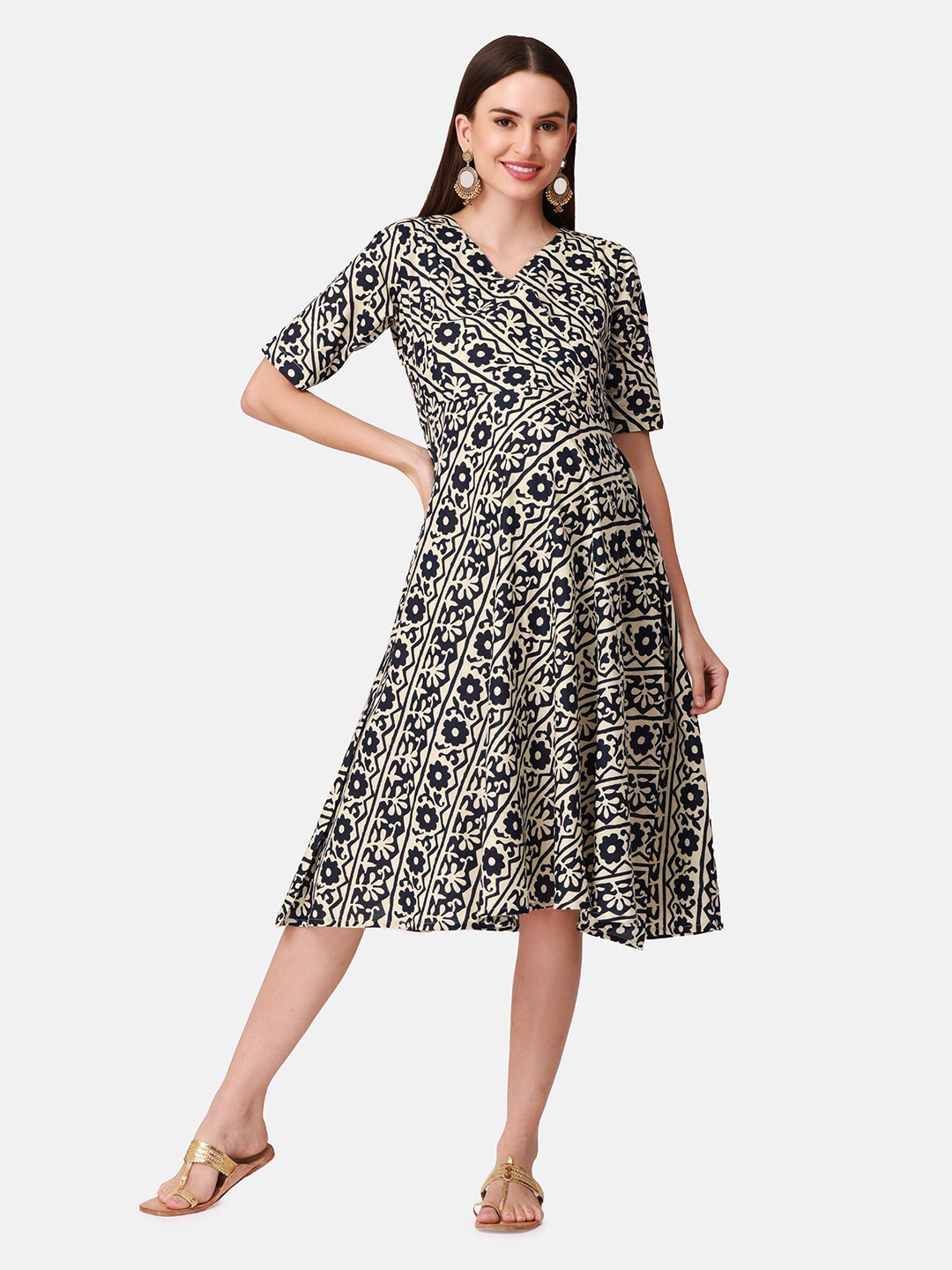 

The Mom Store Navy Blue Maternity & Nursing Dress