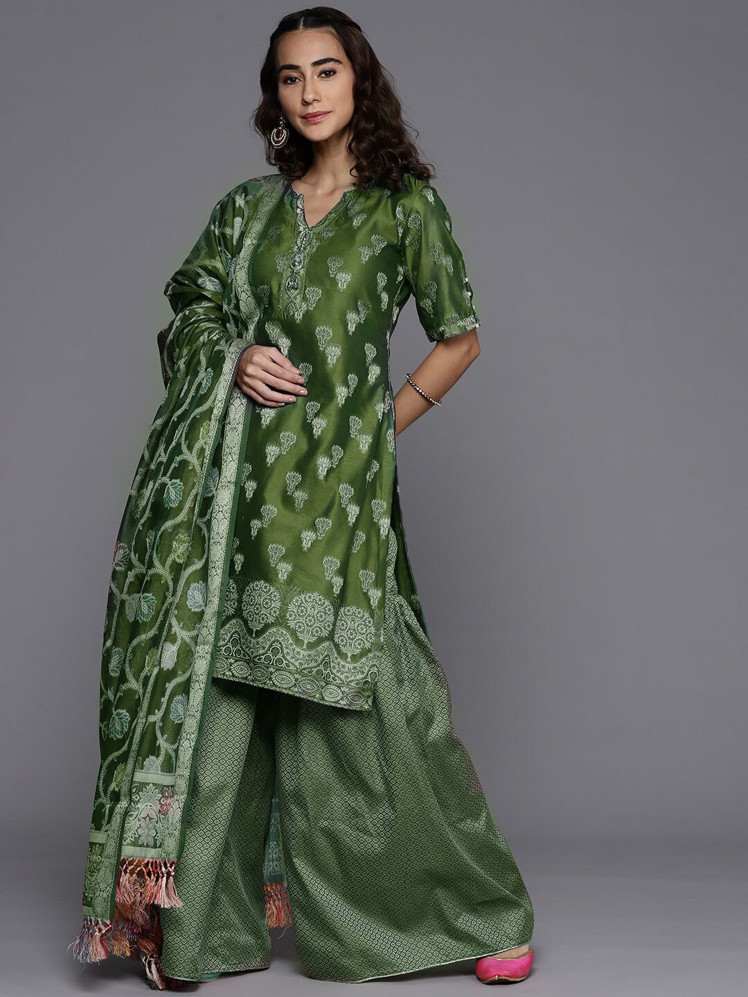 

Chhabra 555 Green & White Unstitched Dress Material