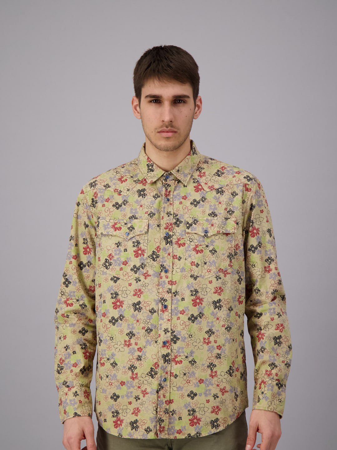 

FREESOUL Men Beige Floral Printed Casual Shirt