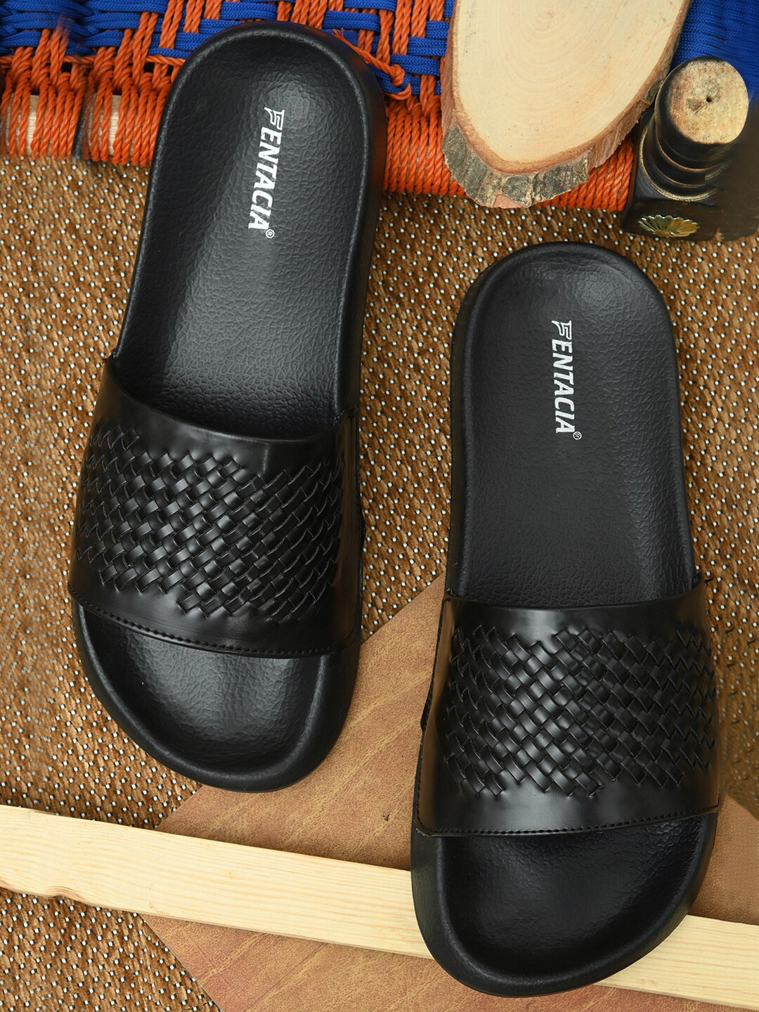 

Fentacia Men Black Slip-On